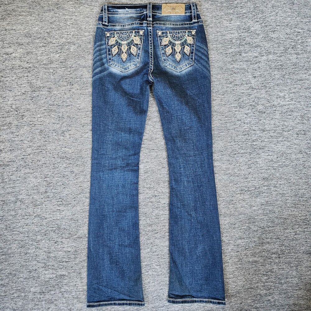 Miss Me Mid Rise Bootcut Jeans M9362BL Size 26 (27x34) Dream Catcher Embroidered